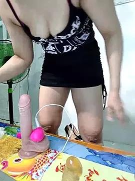 Try our streaming cams variety and talk on a personal level with our adorable girls streamers, showing off their bountiful shapes and dildos.