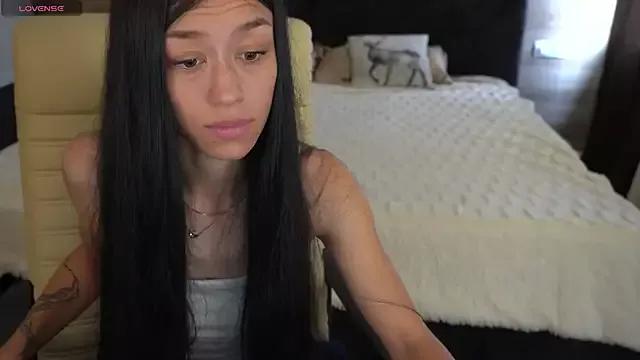 FataleNellie from StripChat is Freechat
