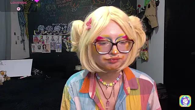 Try our streaming cams variety and talk on a personal level with our adorable girls streamers, showing off their bountiful shapes and dildos.