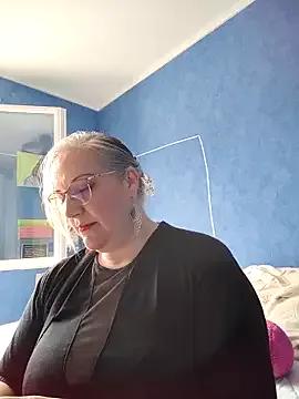 Feelineducentre from StripChat is Group