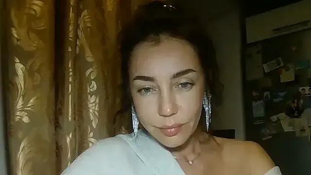 Felariss from StripChat is Freechat