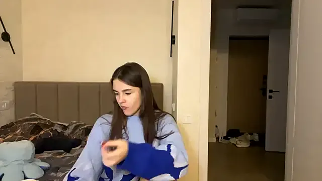 Try our streaming cams variety and talk on a personal level with our adorable girls streamers, showing off their bountiful shapes and dildos.