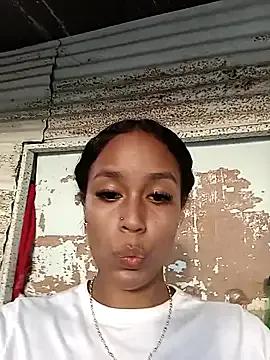 Fernanda30 from StripChat is Freechat