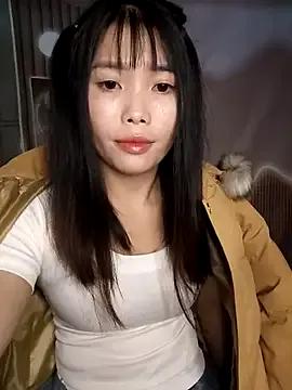 Fish_yellow from StripChat is Freechat