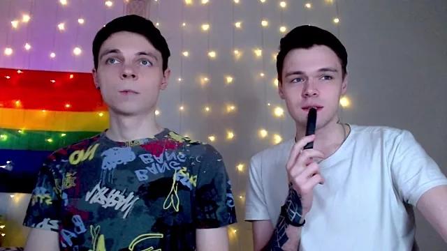 Fizz_Wood from StripChat