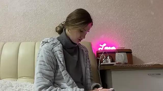 florianikaa from StripChat is Freechat