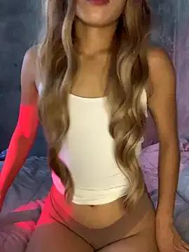 Try our streaming cams variety and talk on a personal level with our adorable girls streamers, showing off their bountiful shapes and dildos.