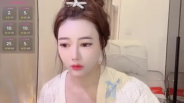 Follyise from StripChat is Freechat