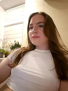 FortunaLove from StripChat is Freechat
