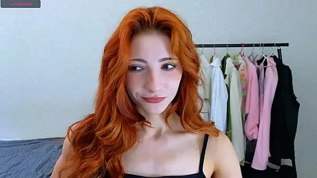 foxmeoww from StripChat is Freechat