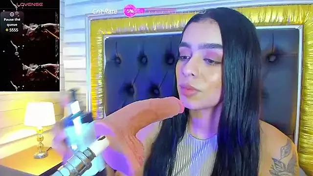 Foxy_Assh_ from StripChat is Freechat