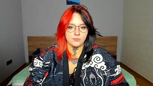 Try our streaming cams variety and talk on a personal level with our adorable girls streamers, showing off their bountiful shapes and dildos.