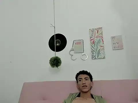 Try our streaming cams variety and talk on a personal level with our adorable girls streamers, showing off their bountiful shapes and dildos.