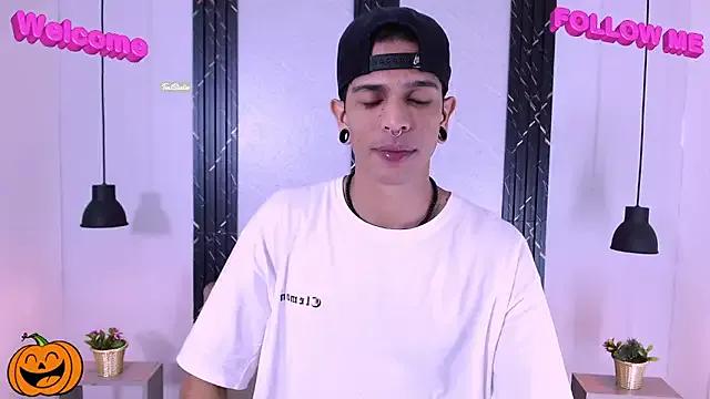 Franvill_Trato from StripChat