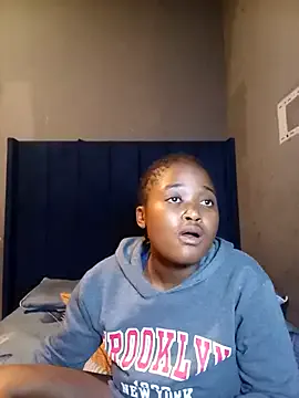 FREAKBARBIE02 from StripChat is Freechat