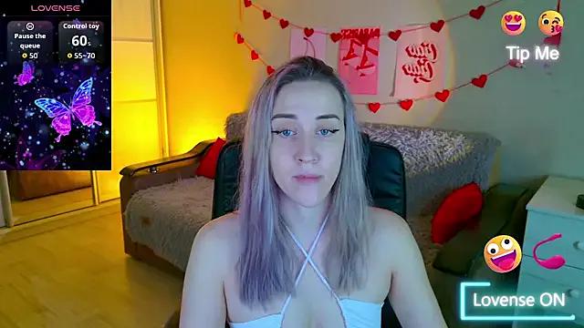 Free_Harmony from StripChat