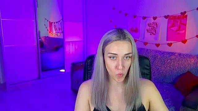 Try our streaming cams variety and talk on a personal level with our adorable girls streamers, showing off their bountiful shapes and dildos.