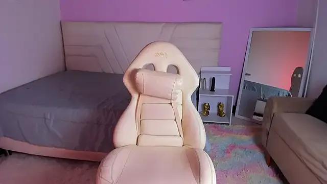 fressittalove01 from StripChat is Freechat