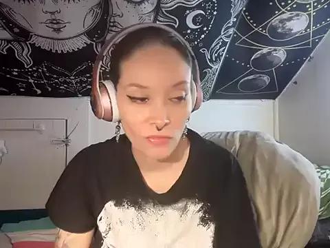 FRRANNKIE from StripChat