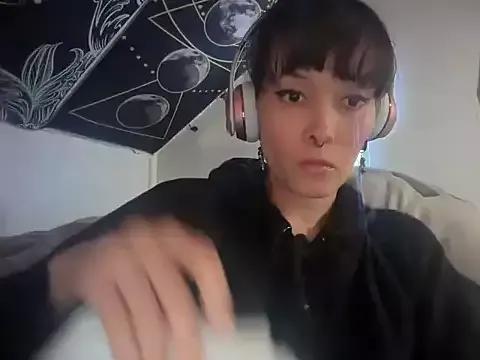 FRRANNKIE from StripChat