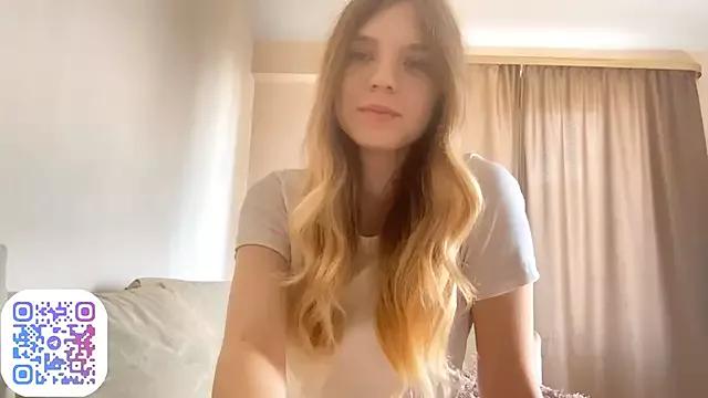 FruityXo from StripChat is Freechat