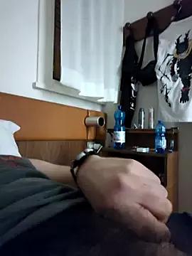 fubu1987sd from StripChat