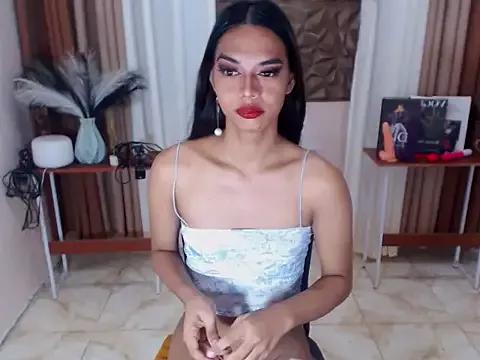 FuckingBigcockEva from StripChat is Freechat