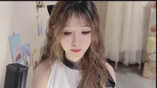 FuFu-puff from StripChat