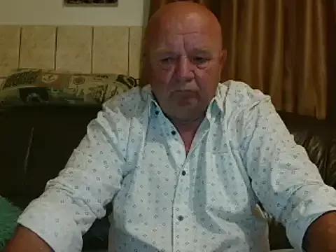 fullballs6 from StripChat