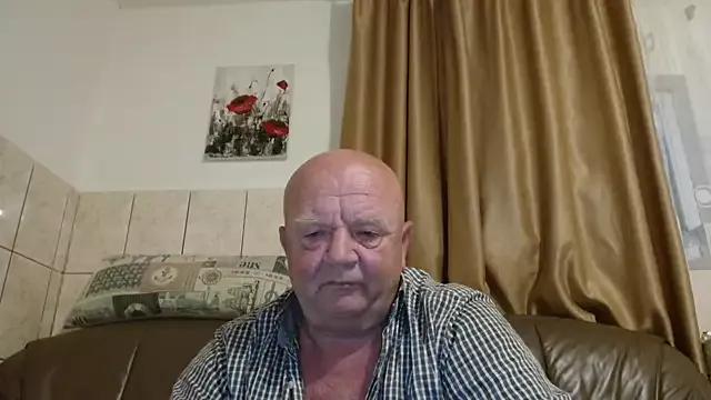 fullballs6 from StripChat