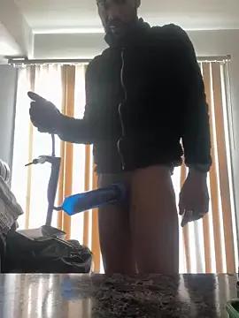 Fulsome_change223 from StripChat