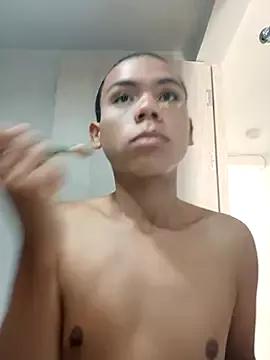 FunJade from StripChat is Freechat