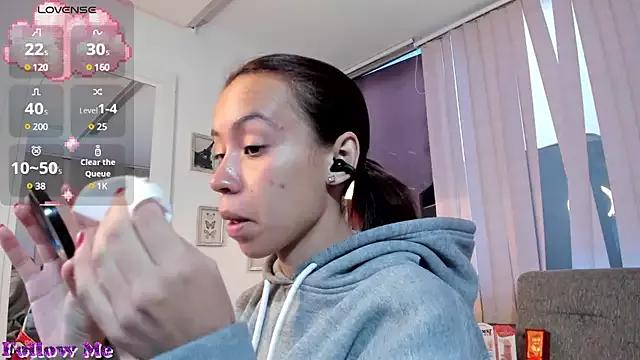 Try our streaming cams variety and talk on a personal level with our adorable girls streamers, showing off their bountiful shapes and dildos.