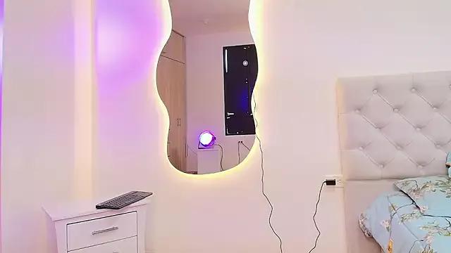 Gabbie_brown from StripChat