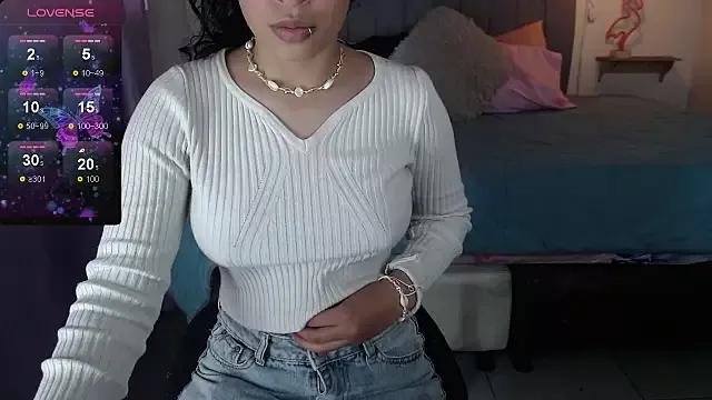 GabbieCutee_ from StripChat is Freechat