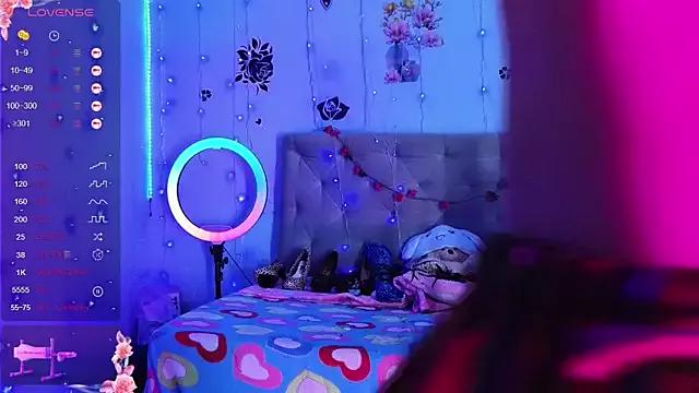 gabbiefoxthx from StripChat