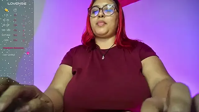 Gabby_cuevas12 on StripChat 