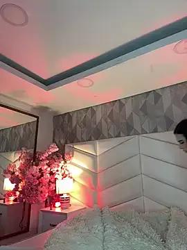 Try our streaming cams variety and talk on a personal level with our adorable girls streamers, showing off their bountiful shapes and dildos.