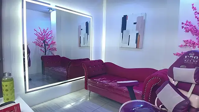 Gabriela_milani from StripChat is Freechat