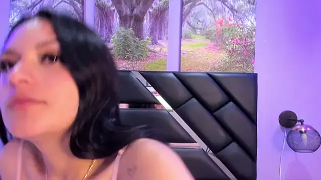 GAbrielaBotero from StripChat is Freechat