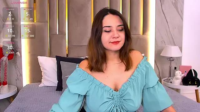 Try our streaming cams variety and talk on a personal level with our adorable girls streamers, showing off their bountiful shapes and dildos.
