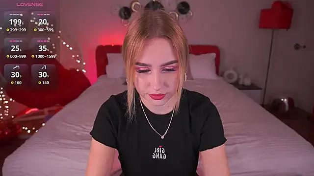 Try our streaming cams variety and talk on a personal level with our adorable girls streamers, showing off their bountiful shapes and dildos.