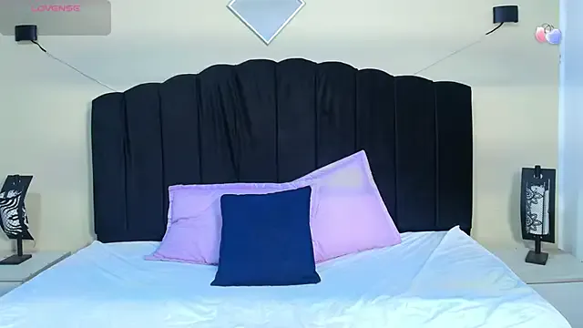 GabySweett_ from StripChat is Freechat