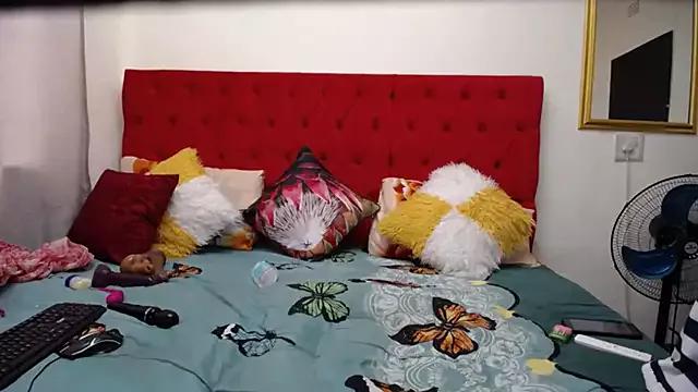 Try our streaming cams variety and talk on a personal level with our adorable girls streamers, showing off their bountiful shapes and dildos.