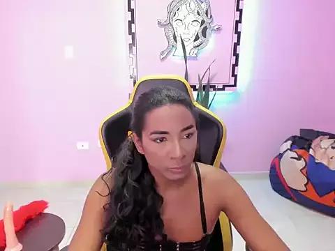 gaia_ebony_hoe from StripChat