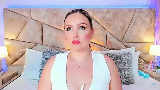 GaiaBaker from StripChat