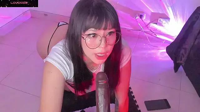 GalaxGnn_ from StripChat