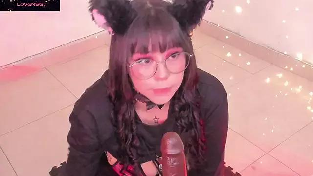 GalaxGnn_ from StripChat