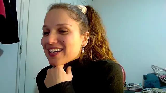 galaxiaa23 from StripChat is Freechat