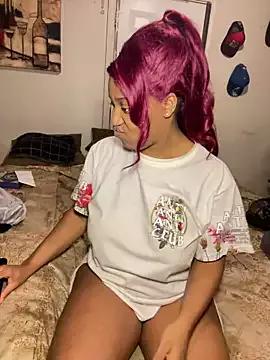 Galaxybabe23 from StripChat